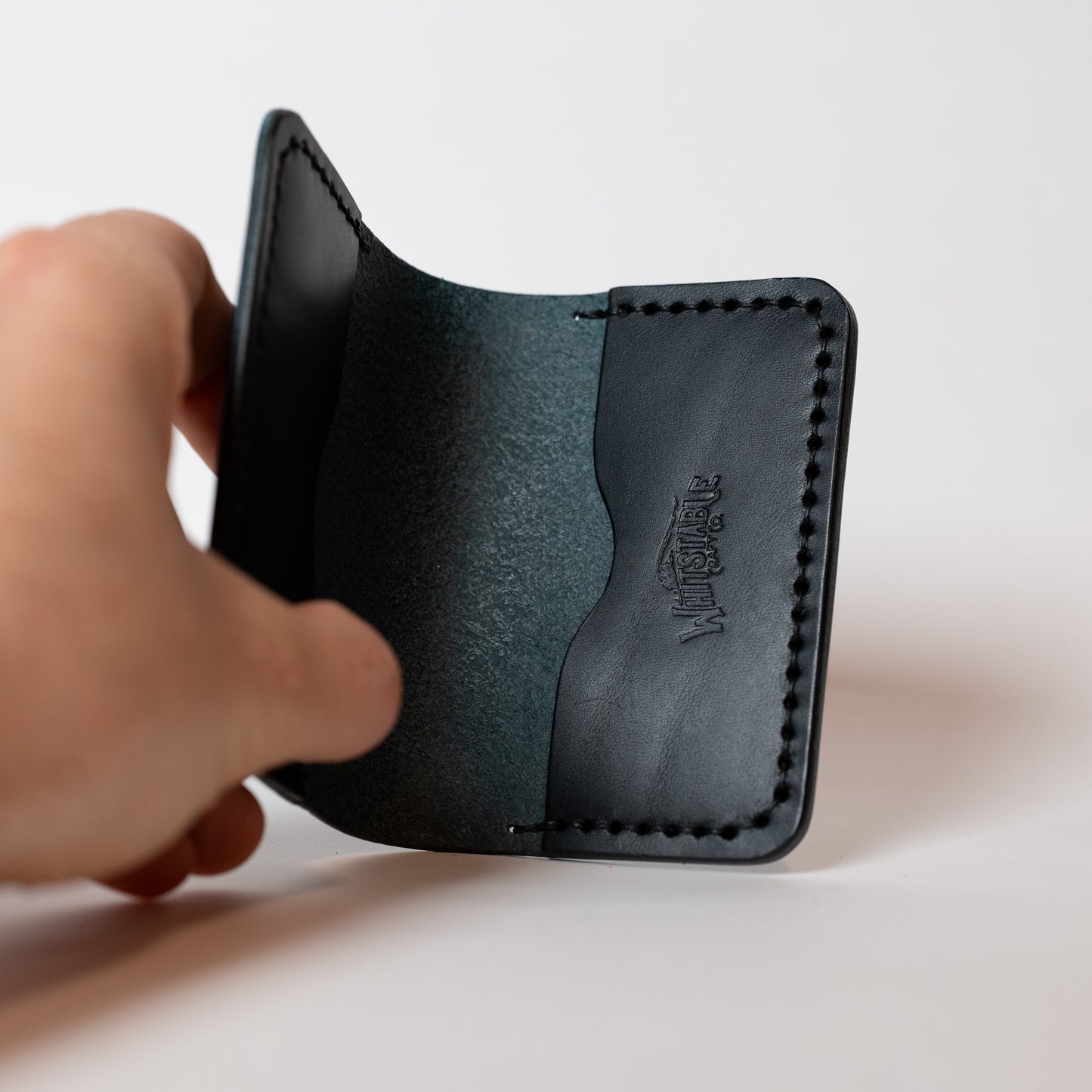 The Oyster - Blue and Black